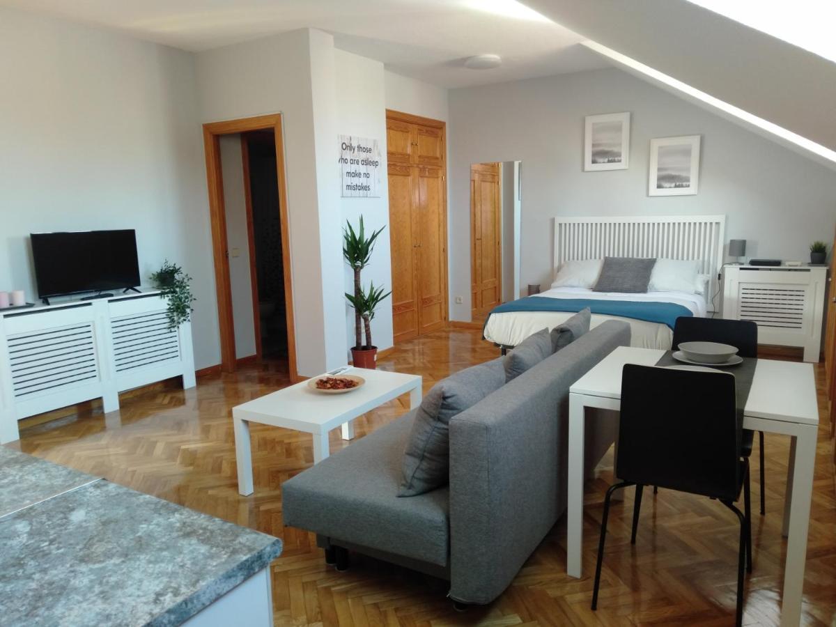 Airport Ifema Barajas Home マドリード エクステリア 写真